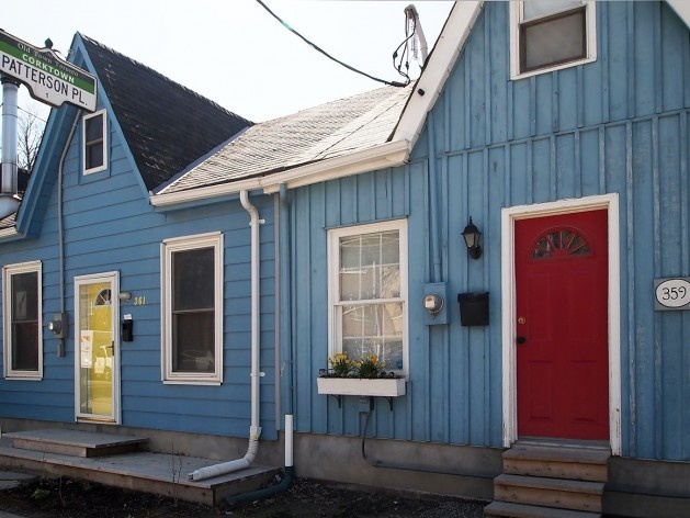 Toronto, Caminhada Guiada “Revitalization or displacement? A critical look at the idea of mixed neighbourhoods”<br />Foto Denise Fernandes Geribello 
