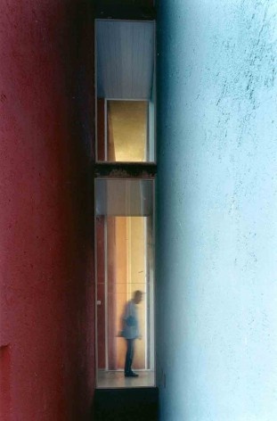Fábrica de Sal – Centro Educacional de Ribeirão Pires, Secretaria de Educação, 2001-2003. Arquitetos Rafael Perrone e Márcio do Amaral<br />Foto Fabio Onuki 