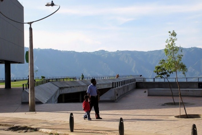 Colegio Santo Domingo Savio. Medellín, Colombia. 2008<br />Foto CP 