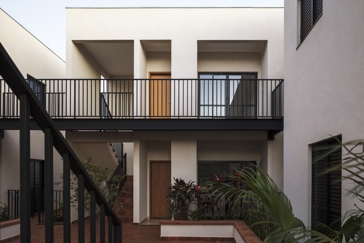 Vila Amélia, Sertãozinho SP, 2015-2017. Arquitetos Fernando O’Leary, Pedro Domingues e Pedro Faria / Vaga Arquitetura<br />Foto Leonardo Finotti 