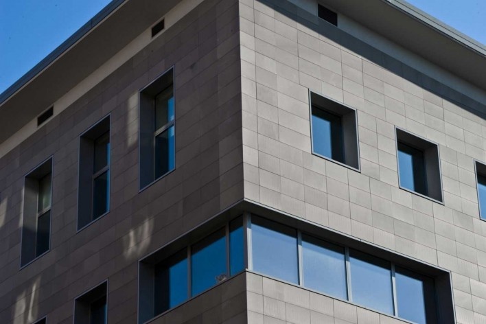 Office Building and Parking Garage in Padua<br />Foto Veronica Croce 