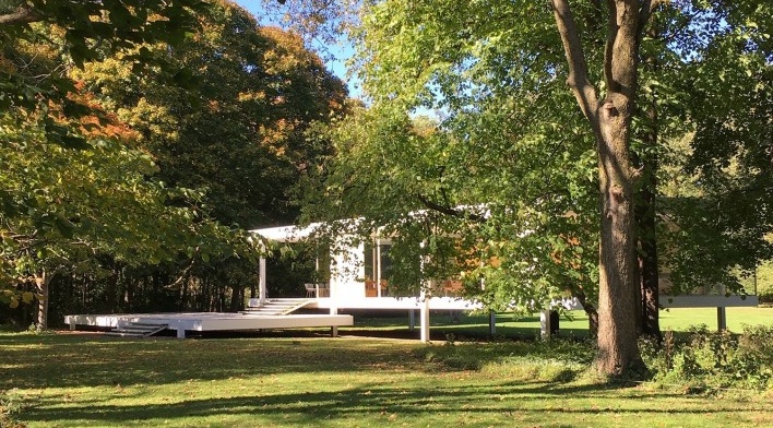 Casa Edith Farnsworth, Plano, Illinois, Estados Unidos. Arquiteto Ludwig Mies van der Rohe, 1951<br />Foto Sabrina Fontenelle 