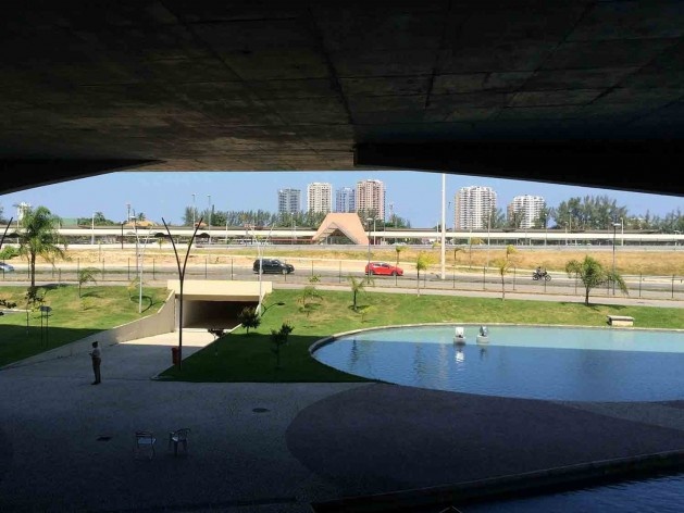 Cidade das Artes, Rio de Janeiro. Arquiteto Christian de Portzamparc<br />Foto Abilio Guerra 