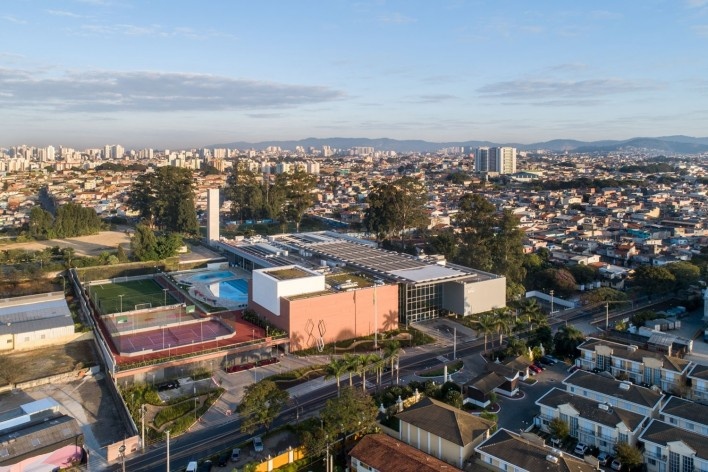 Sesc Guarulhos, Guarulhos, 2019. Arquitetos Lilian Dal Pian e Renato Dal Pian / Dal Pian Arquitetos<br />Foto Pedro Mascaro / Sesc SP 