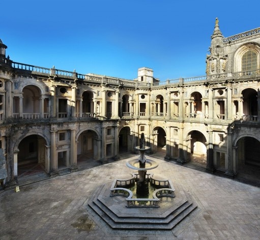 Convento de Cristo, claustro renascentista, Tomar<br />Foto Victor Hugo Mori 