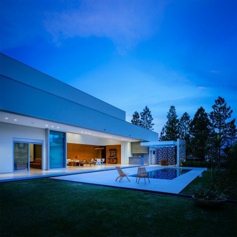 Residência FJR, Marília SP Brasil, 2018. Arquitetos Alfredo Ramos e Silvia Siscar/ Trí Arquitetura<br />Foto Pedro Kok 