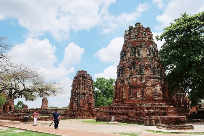 Templo de Wat Mahathat, Birmânia<br />Foto Victor Hugo Mori 