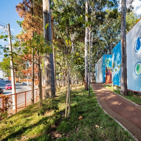 Parque Sabesp Cangaíba, relação com a rua. Levisky arquitetos estratégia urbana<br />Foto Ana Mello 