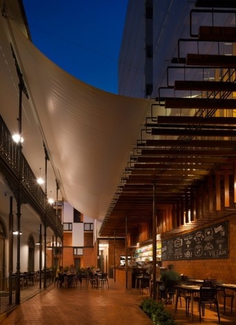 Hostel Villa 25, Rio de Janeiro RJ Brasil, 2016. Arquitetos Rodrigo Calvino e Diego Portas / C+P Arquitetura<br />Foto Federico Cairoli 