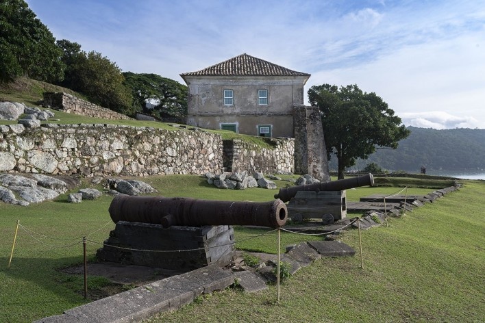 Fortaleza de Santa Cruz do Anhatomirim, Ilha de Anhatomirim, Governador Celso Ramos<br />Foto Ronaldo Azambuja 