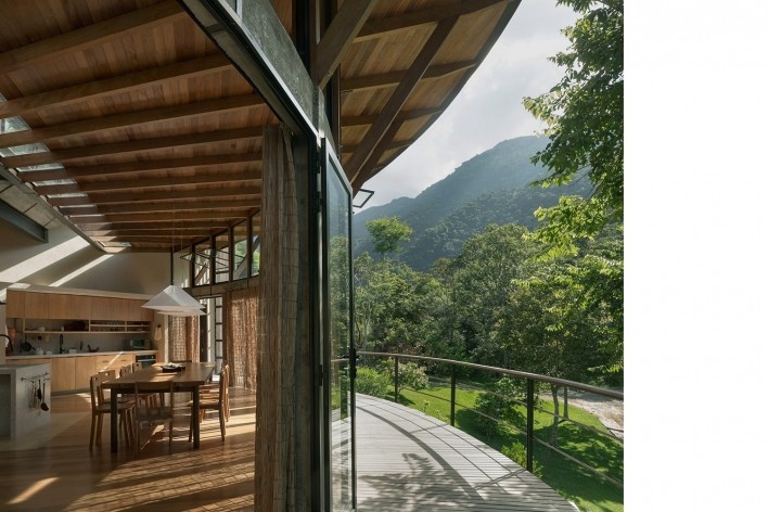 Bocaina House, São José do Barreiro SP, 2021. Architects Ana Altberg and Cesar Jordão<br />Foto/photo Federico Cairoli 