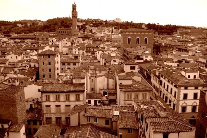 Vista aérea da cidade de Florença, Itália. Foto tirada a partir do Campanário de Giotto – Catedral Santa Maria Del Fiore, ago. 2010<br />Foto Francisco Alves 