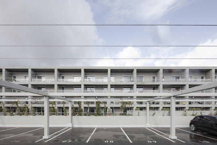 Bottière Chénaie, Nantes, France, 2019. Architects Kees Kaan, Vincent Panhuysen, Dikkie Scipio (authors) / Kaan Architecten<br />Foto/ photo Sebastian van Damme 