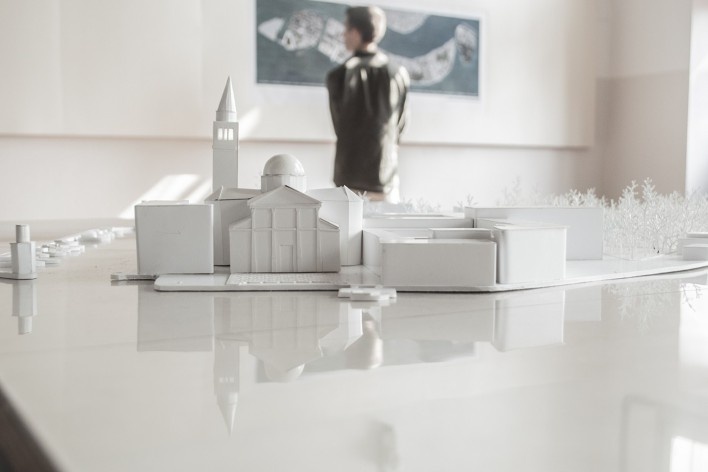 Workshop Giudecca Reaction / Venezia Città Sostenibile. Coordenação Cristiane Muniz e Fernando Viegas / Una MunizViegas; colaboração Manuel Minto<br />Foto divulgação  [Workshop Giudecca Reaction]