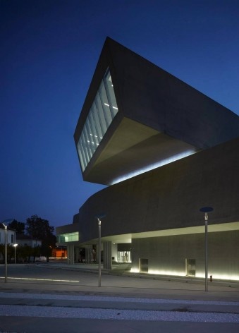 MAXXI – Museu de Arte do Século XXI, Roma, Itália, 1998-2009. Zaha Hadid Architects<br />Foto Roland Halbe 