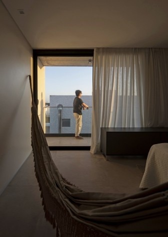 IF House, Natal RN Brasil, 2018. Architects Márcio Lucena and Kleimer Martins / Martins Lucena Arquitetos<br />Foto/ Photo Maíra Acayaba 