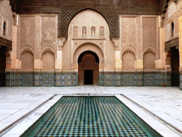 Madraçal de Ben Youssef: pátio interno com a piscina para as abluções<br />Foto Kauê Felipe Paiva 