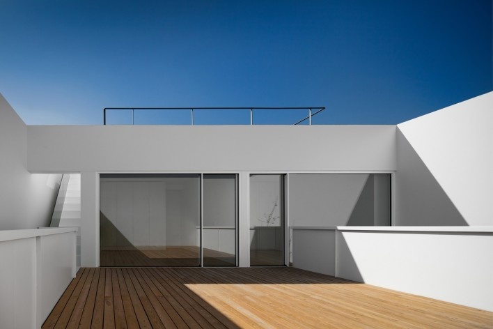 Casa no Juso. Projeto ARX Portugal + Stefano Riva, 2011<br />Foto Fernando e Sérgio Guerra 