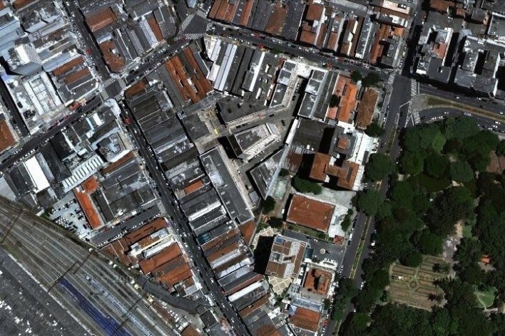 Centro Comercial do Bom Retiro, implantação, São Paulo. Arquiteto Lucjan Korngold [Google Maps]
