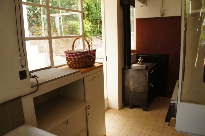 Casa E1027, Roquebrune-Cap-Martin, França. Arquiteta Eileen Gray, 1926-1929<br />Foto Thays Guimarães 