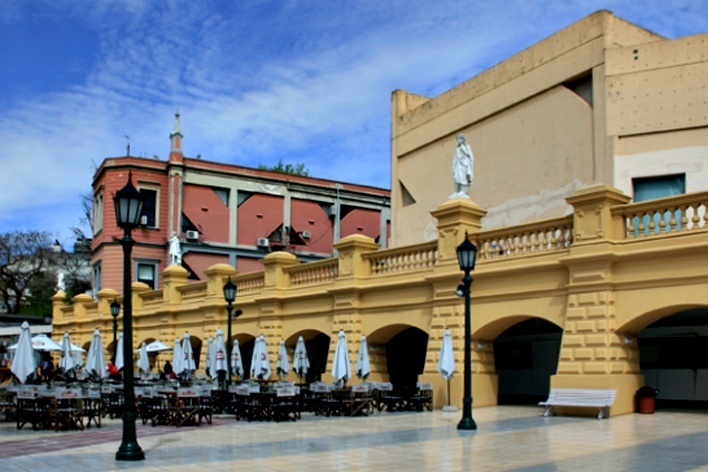 Centro Cultural Recoleta, arq. Clorindo Testa<br />Foto Bruno Silveira Carvalho 