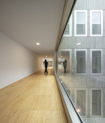 Câmara de Comércio e Artesanato de Hauts-de-France, Lille, França, 2019. Escritórios Kaan Architecten e Pranlas-Descours Architect & Associates<br />Foto Fernando Guerra / FG+SG 