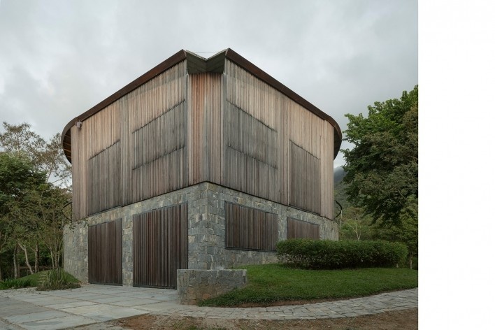 Bocaina House, São José do Barreiro SP, 2021. Architects Ana Altberg and Cesar Jordão<br />Foto/photo Federico Cairoli 