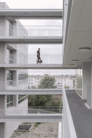 Bottière Chénaie, Nantes, France, 2019. Architects Kees Kaan, Vincent Panhuysen, Dikkie Scipio (authors) / Kaan Architecten<br />Foto/ photo Sebastian van Damme 