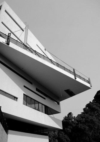 Vista frontal [Gaeta Springall Arquitectos]