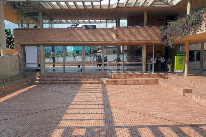 Centro Cultural de Moravia, Medellín<br />Foto Abílio Guerra 
