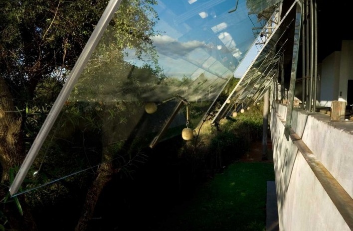 Casa en el aire. Sistema de Sujeción. Sergio Fanego, Larissa Rojas, Miguel Duarte. Luque, Paraguay. 2008-2010.