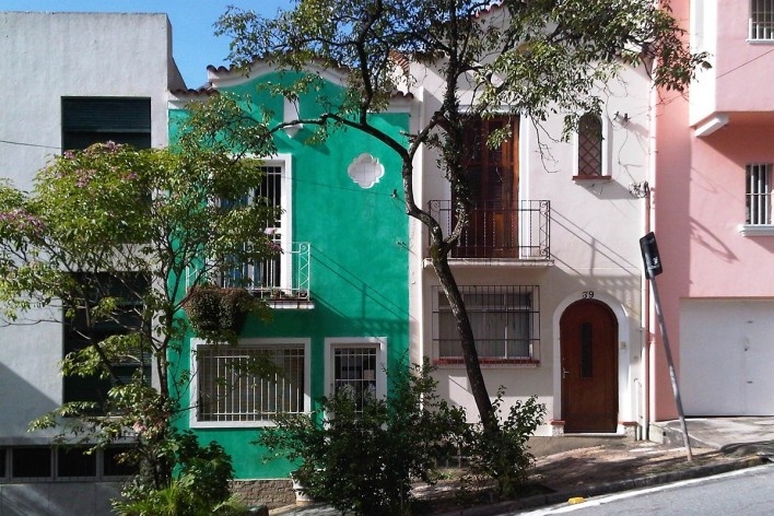 Casario nas imediações do Grotão da Bela Vista<br />Foto Abilio Guerra 