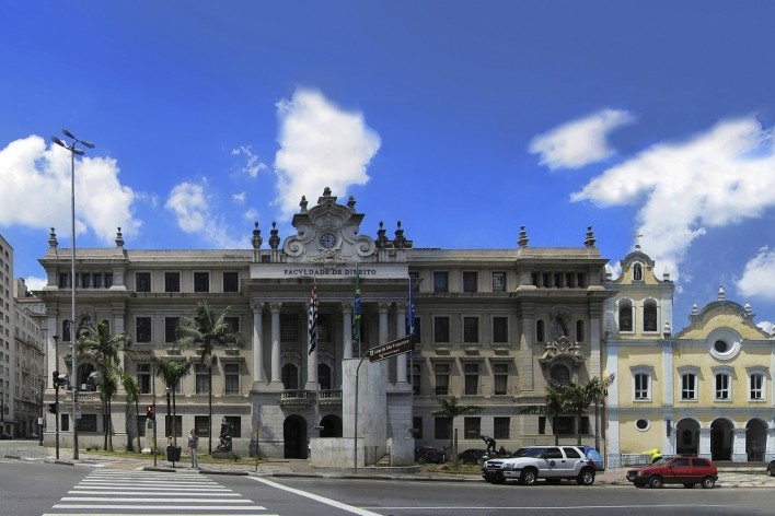 Alexandrina Mori no Largo São Francisco, São Paulo, Brasil, 2010<br />Foto Victor Hugo Mori 