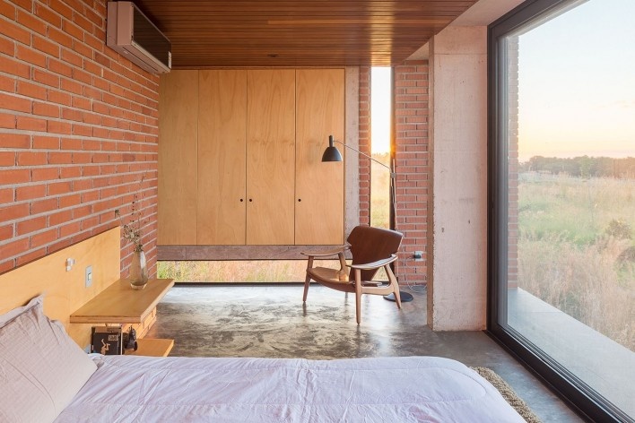 Casa Vila Rica, Brasília DF Brasil, 2017. Arquitetos Daniel Mangabeira, Henrique Coutinho e Matheus Seco / Bloco Arquitetos<br />Foto Haruo Mikami 