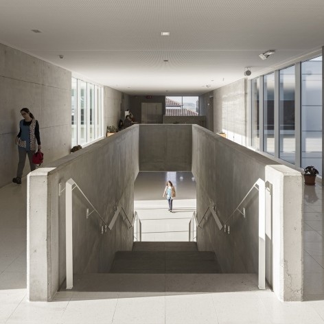 Escola Gaspar Frutuoso, Ribeira Grande, Azores, Portugal, 2016. Arquiteto Carlos Almeida Marques<br />Foto Fernando Guerra 