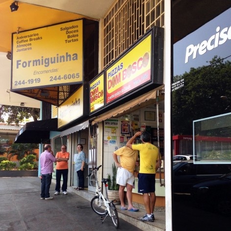 Pizzaria Dom Bosco, na 107 Sul<br />Foto Luiza Campos 