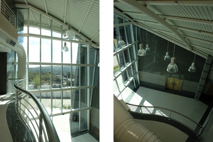 CEITEC – Centro de Excelência em Tecnologia Eletrônica Avançada, vista interna, Porto Alegre RS. Arquiteto Raul Macadar, 2009<br />Foto Kiki Joner 