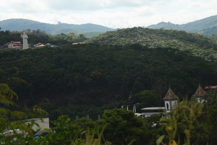 Curso d’água nas proximidades da comunidade de Santa Rita de Pacas<br />Foto/Photo Fabio Lima 
