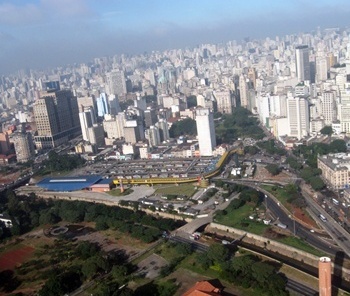 

Vista aérea de São Paulo: Parque D. Pedro e Centro antigo da cidade
<br />Foto Geraldo Nunes 