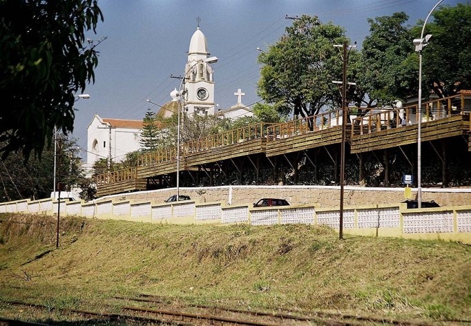 Terraço dos Resedás, estrutura montada. Douglas Piccolo e Cibele Correard Piccolo<br />Foto Cinara Correard Piccolo 