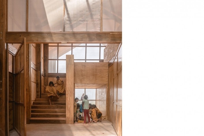 Escuela inicial y primaria Unión Alto Sanibeni, Comunidad Nativa Unión Alto Sanibeni, Pangoa, Junin, Perú, 2019. Arquitectos Marta Maccaglia, Raúl Arancibia, Giulia Perri y Susanna Olivieri / Asociación Semillas para el Desarrollo Sostenible<br />Foto Eleazar Cuadros 