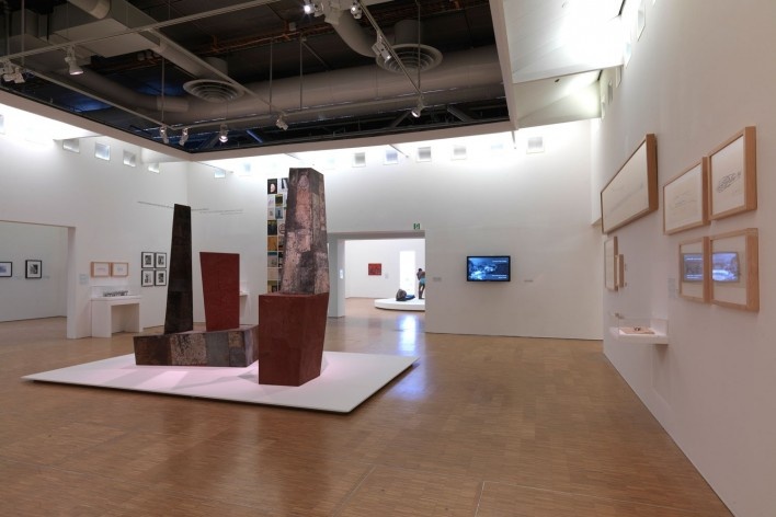 Exposição Modernités Plurielles 1905-1970, Centre Pompidou, MNAM-CCI, Paris, de outubro de 2013 a fevereiro de 2015. 5° andar, sala 34, "Architectures modernes d’Amérique Latine"<br />Foto Philippe Migeat ©  [Centre Pompidou © MNAM-CCI]
