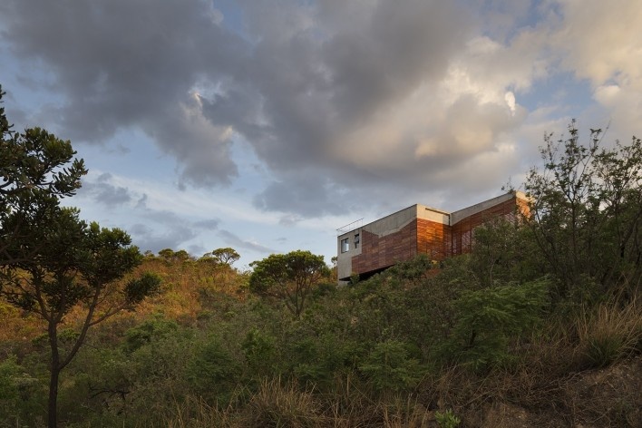 Casa no Cerrado, Moeda MG, 2013-2015. Arquiteto Carlos M Teixeira, Vazio S/A<br />Foto Gabriel Castro 
