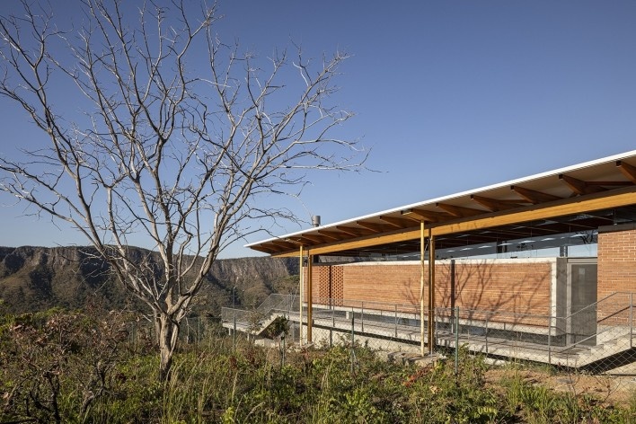 Palicourea House, São Jorge GO Brasil, 2021. Architects Daniel Mangabeira, Henrique Coutinho and Matheus Seco / Bloco Arquitetos<br />Foto/photo Joana França 