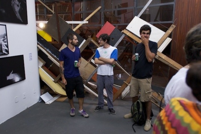Exposição Projeto Imóvel, instalação de Jan Nehring<br />Foto Frans Kemper 