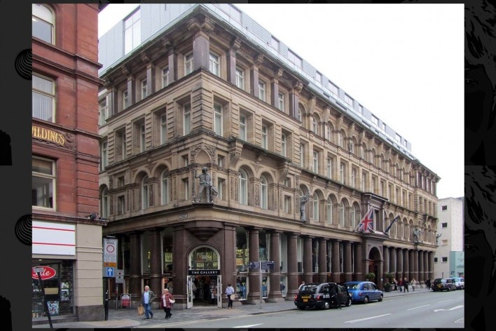 Hotel Hard Day’s Night, situado na North John Street esquina com a Mathew Street<br />Foto Victor Hugo Mori 