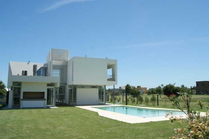 Casa H, Funes, Argentina. Arquitectos Matías Blas Imbern y Agustina González Cid<br />Foto divulgación 