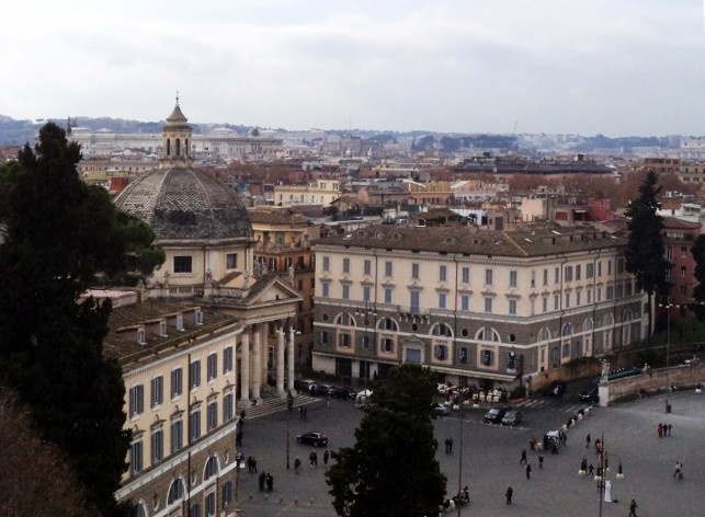 Piazza del Popolo, Roma, 21 de dezembro de 2013<br />Foto Gisela Barcellos de Souza 