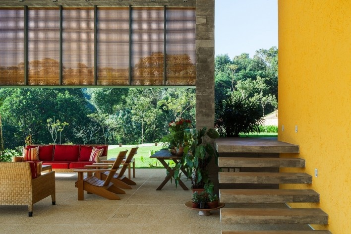 Residência LG, Bragança Paulista SP Brasil, 2014. Arquitetos Henrique Reinach e Maurício Mendonça (autores)/ Reinach Mendonça Arquitetos Associados<br />Foto/ photo Nelson Kon 