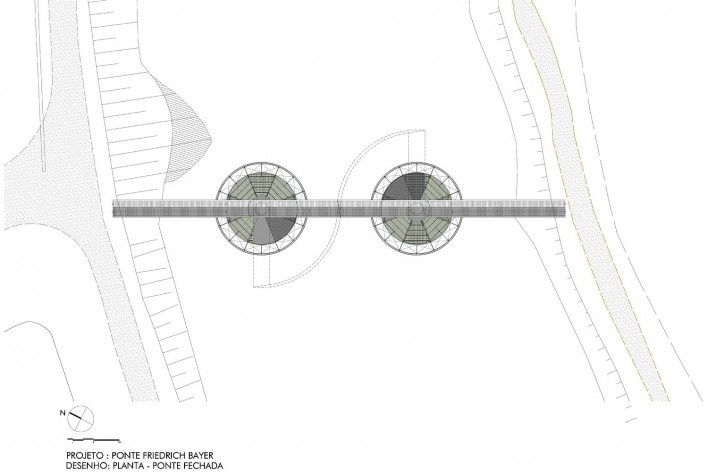 Bayer – Passarela sobre o Canal Guarapiranga, planta com ponte fechada, São Paulo, 2013. Arquitetos Roberto Loeb e Luis Capote<br />Imagem divulgação 